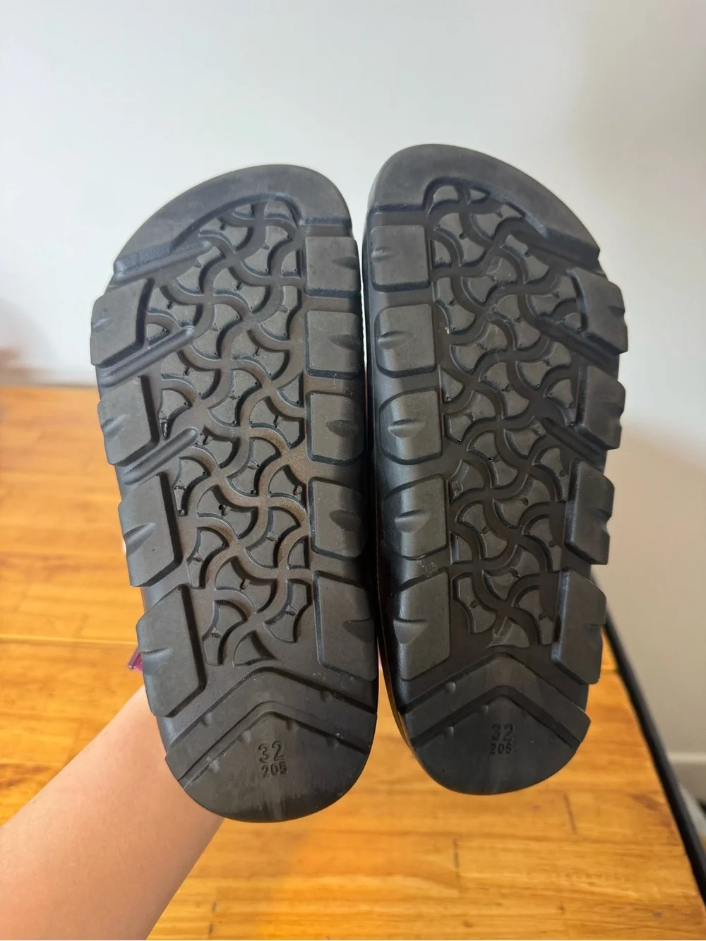 Birkenstock size 32
